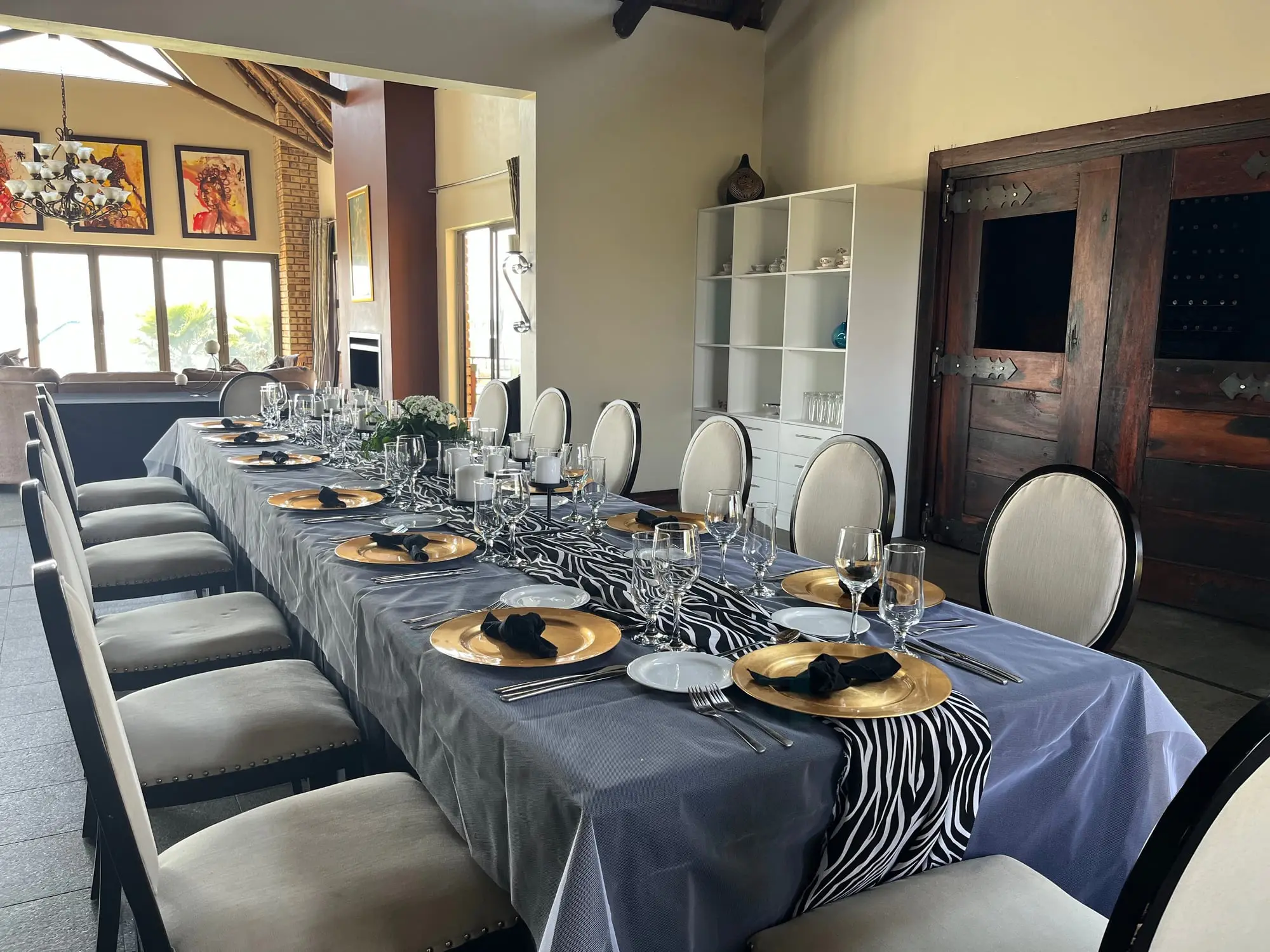 Main House Dining Room — photo 4